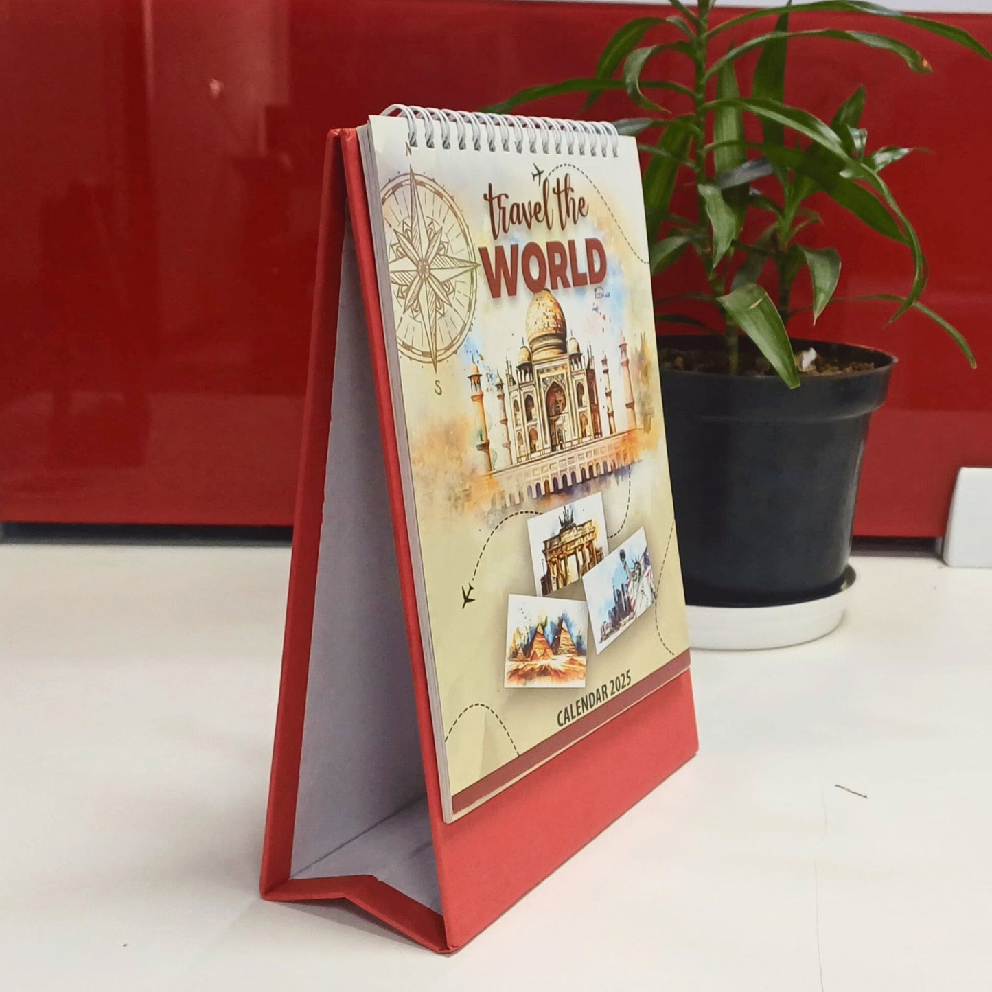 2025 New Year Calendar – Customizable Wall and Desk Designs