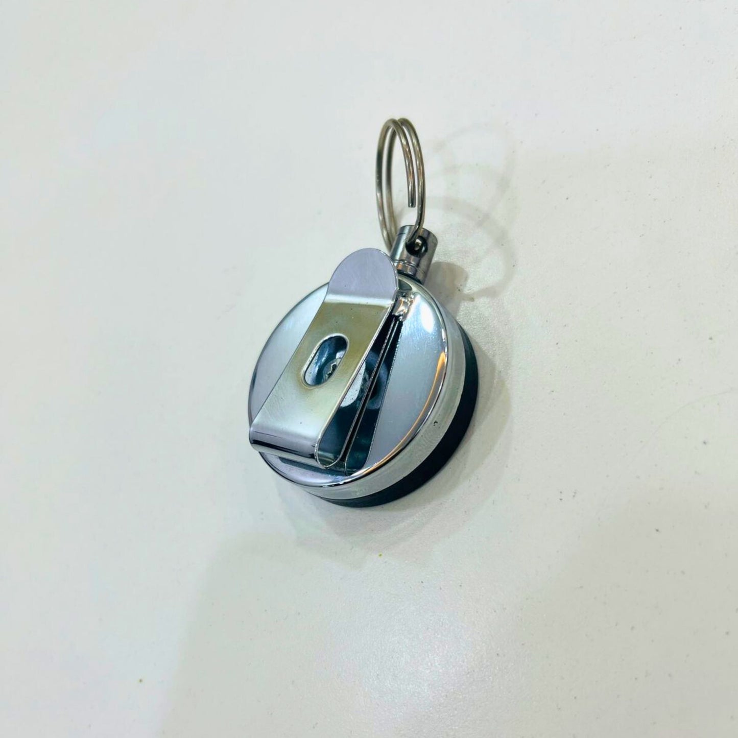 Retractable ID Card Badge Holder with Metal Reel & Carabiner Clip – Heavy Duty Pull Cord for Office, Corporate, School & Events