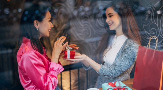 Best Business Gifts for Clients: Impress & Retain Customers