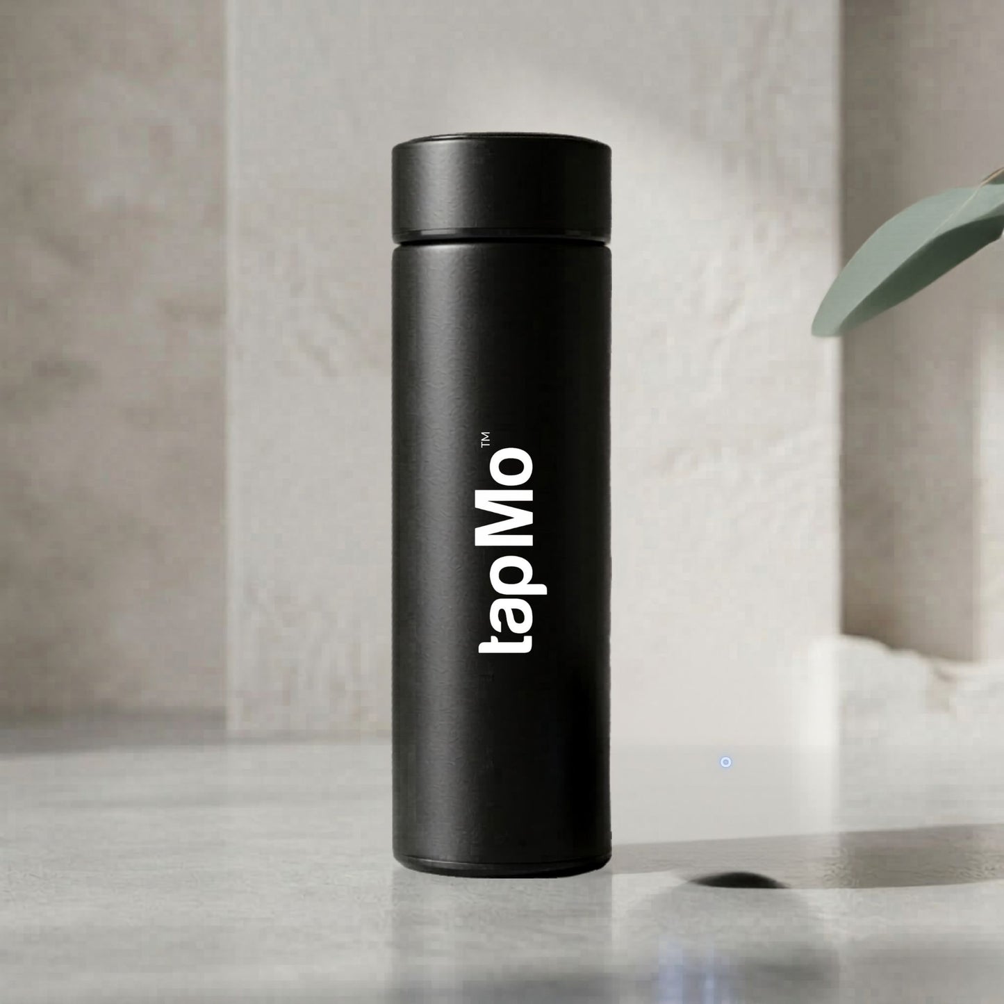 Smart Temperature Display Stainless Steel Water Bottle – Matte Black | Vacuum Insulated Flask