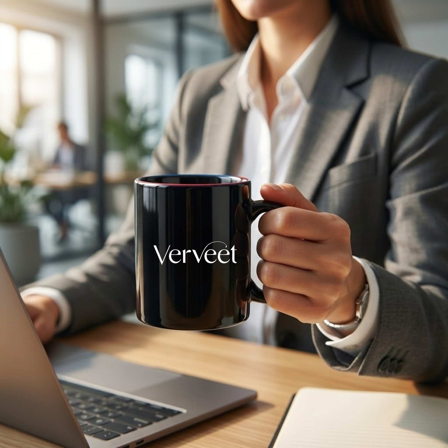 Verveet customized black ceramic mug with logo printing – premium corporate gift mug for branding and promotional use.