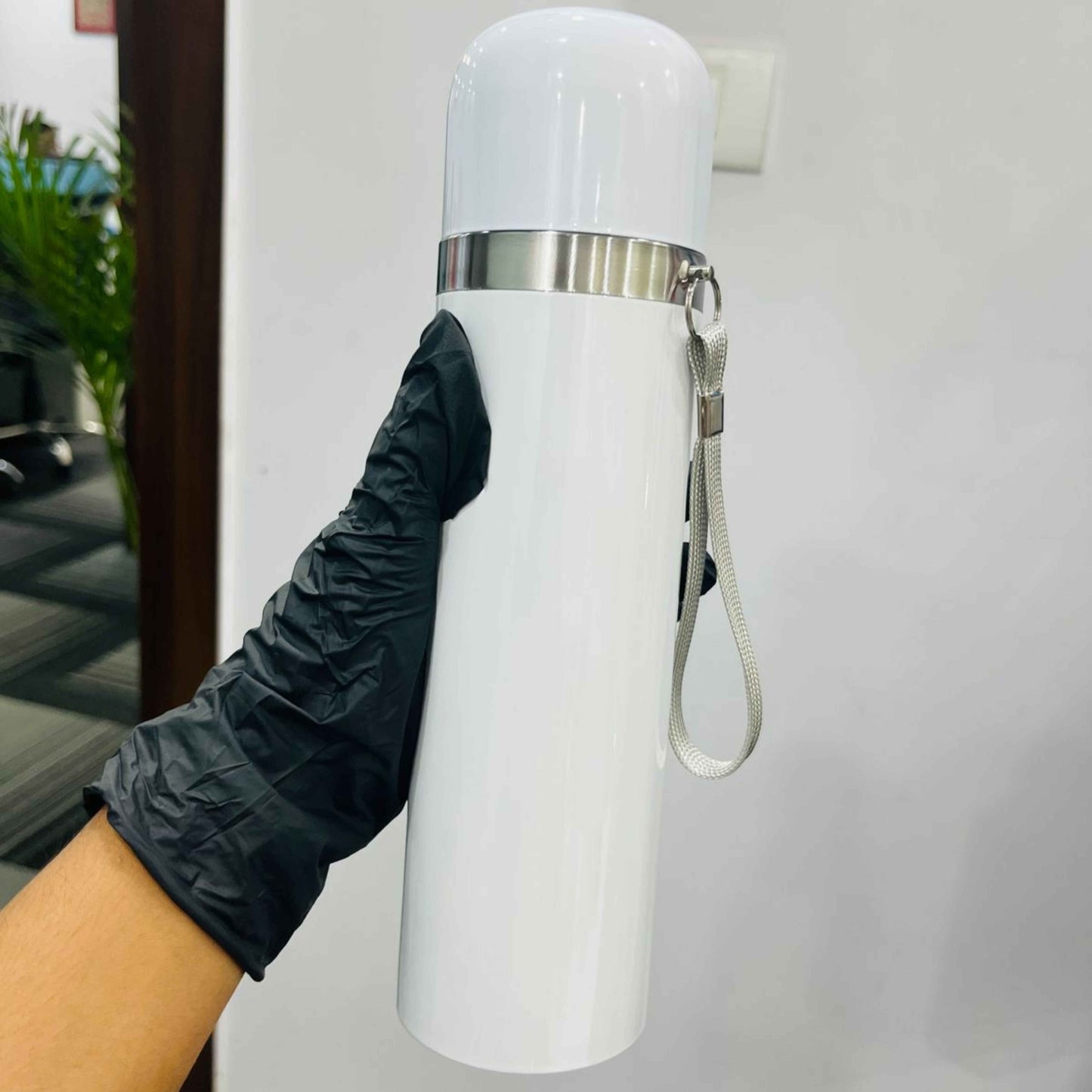 Verveet Customized Stainless Steel Vacuum Flask Bottle | Insulated Thermos with Strap for Hot & Cold Drinks