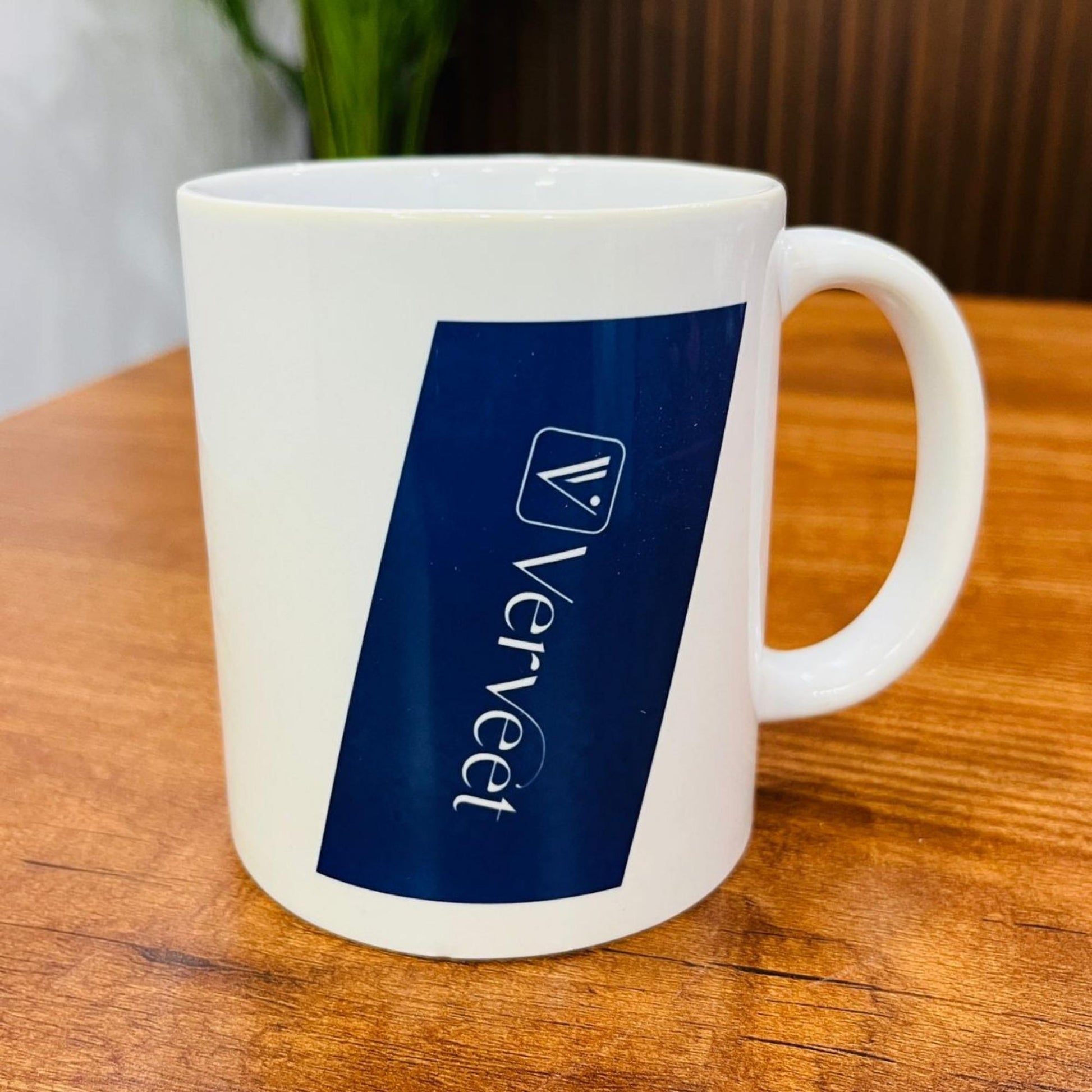 Verveet office coffee mug – customized ceramic mug for workplace use, corporate branding, and promotional gifting.