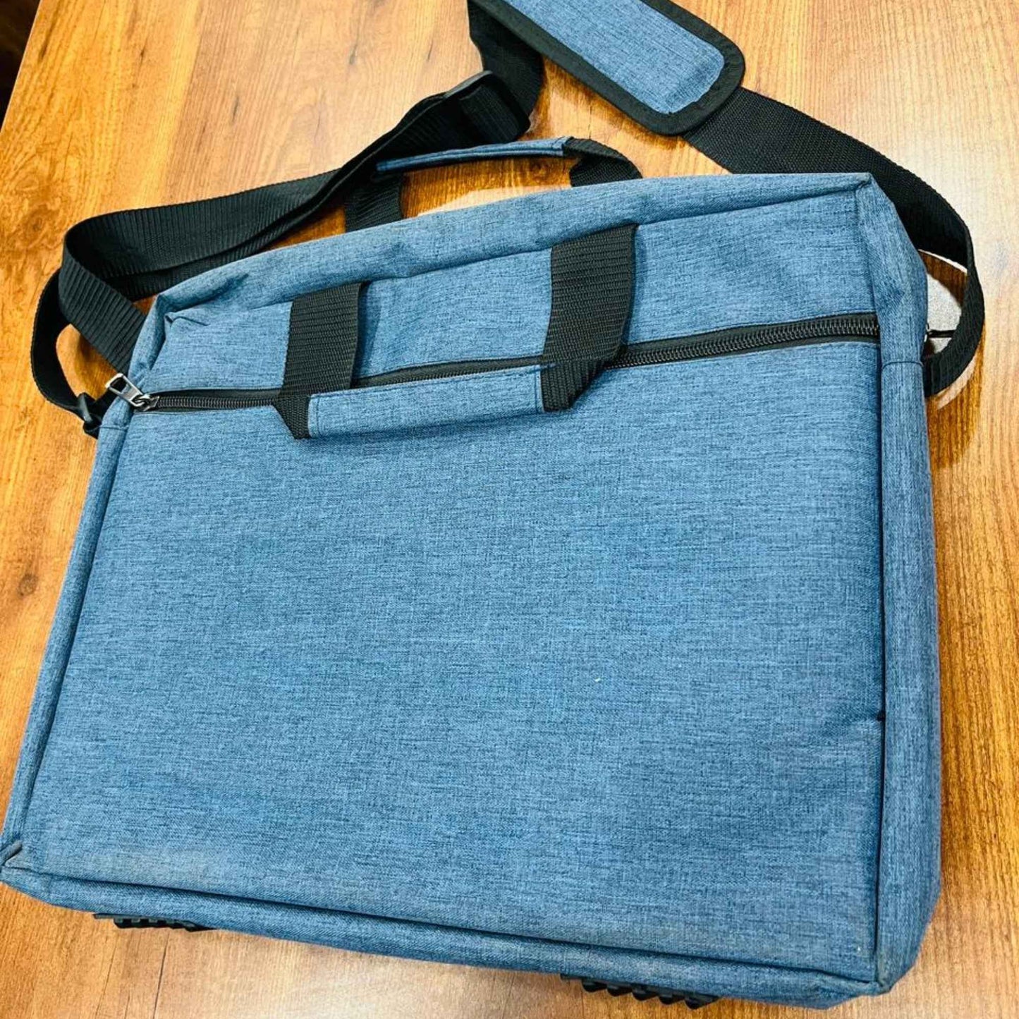 Premium Laptop Messenger Bag | Office Laptop Bag for Men & Women | Water-Resistant Business Laptop Carry Bag