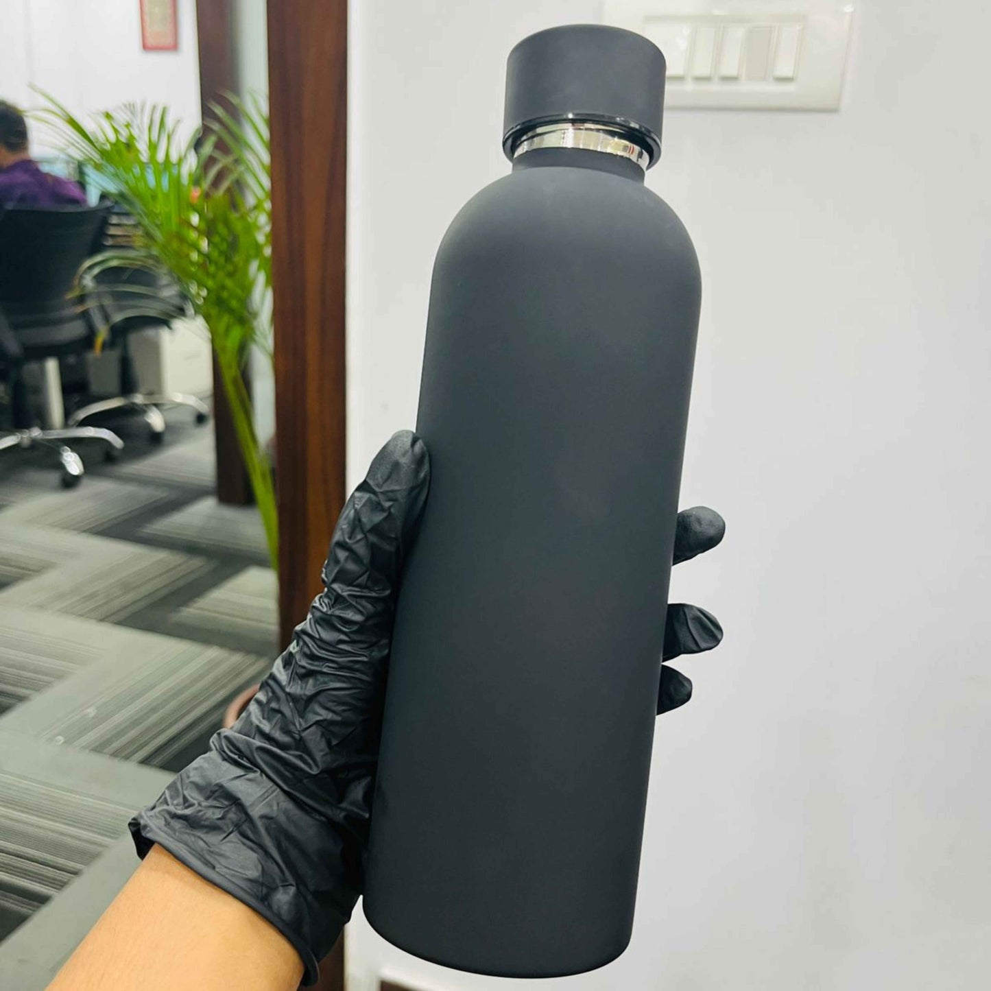 Verveet Customized Matte Finish Stainless Steel Vacuum Bottle | Insulated Hot & Cold Water Flask